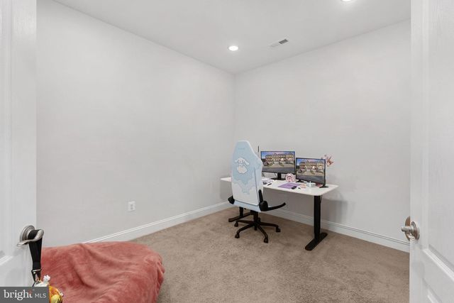 3197 BISCUIT CT, Woodbridge, VA 22193