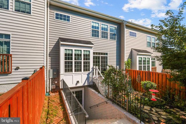 3197 BISCUIT CT, Woodbridge, VA 22193