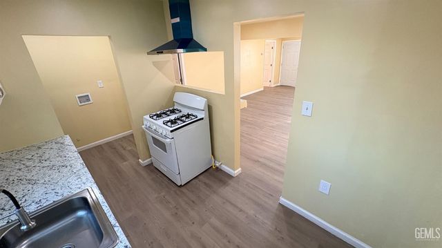 820 O Street, Bakersfield, CA 93304