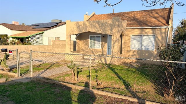 820 O Street, Bakersfield, CA 93304