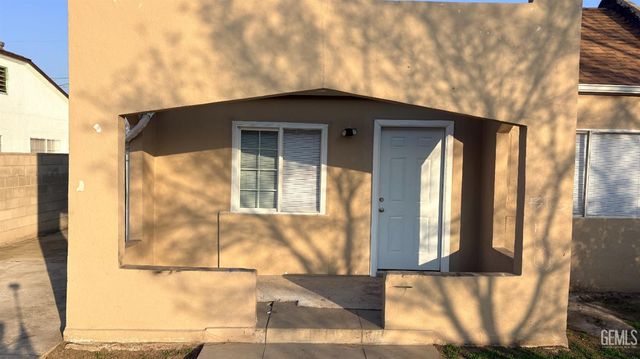 820 O Street, Bakersfield, CA 93304