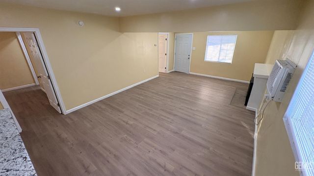 820 O Street, Bakersfield, CA 93304