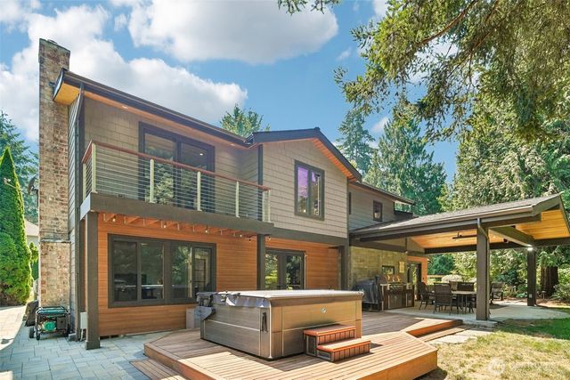 18448 SE 43rd Place, Issaquah, WA 98027
