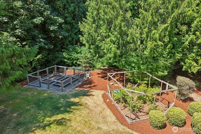 18448 SE 43rd Place, Issaquah, WA 98027