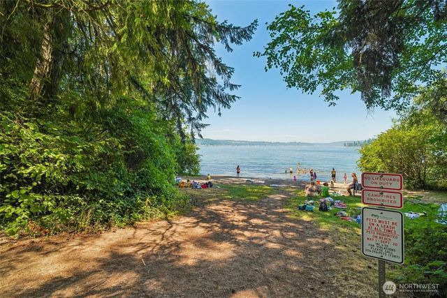18448 SE 43rd Place, Issaquah, WA 98027