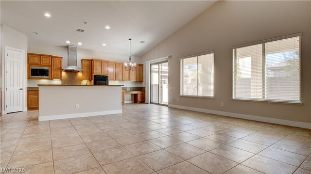 3821 Marsh Sparrow Lane, North Las Vegas, NV 89084