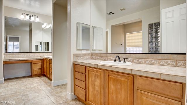 3821 Marsh Sparrow Lane, North Las Vegas, NV 89084