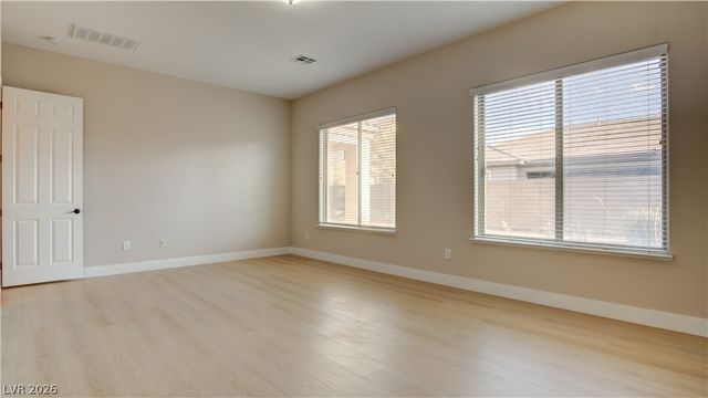 3821 Marsh Sparrow Lane, North Las Vegas, NV 89084