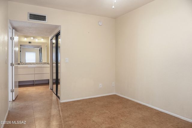 8080 E Speedway Blvd Unit 703, Tucson, AZ 85710