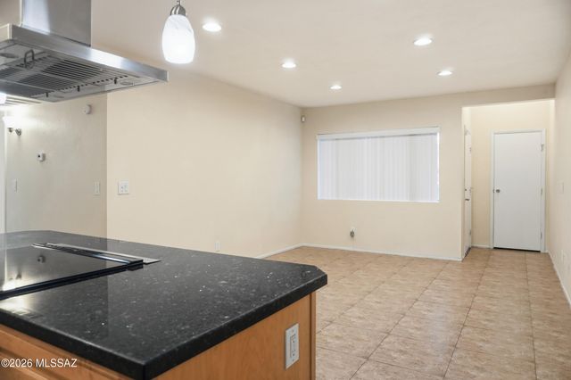 8080 E Speedway Blvd Unit 703, Tucson, AZ 85710