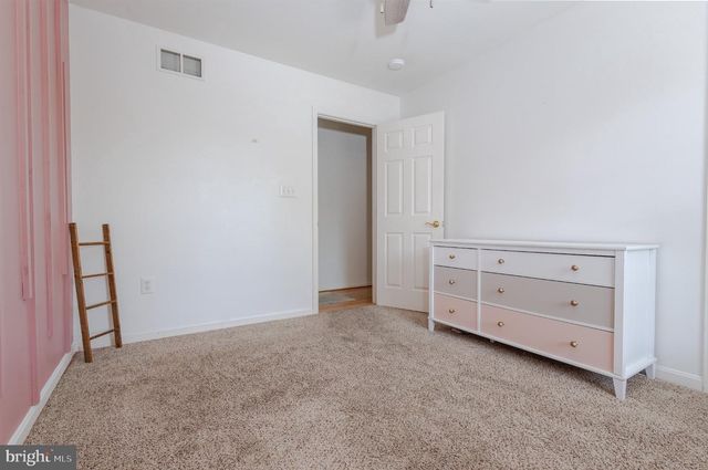 103 MUMMERT CIR, Winchester, VA 22601