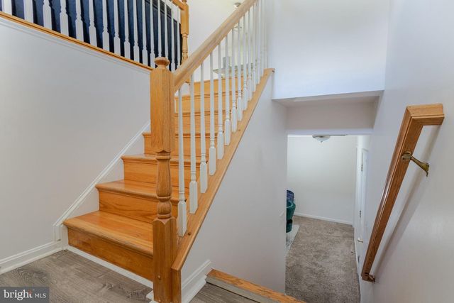 103 MUMMERT CIR, Winchester, VA 22601