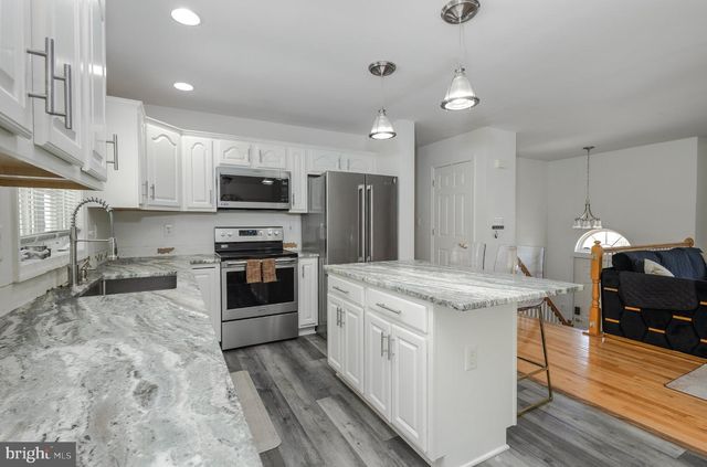 103 MUMMERT CIR, Winchester, VA 22601
