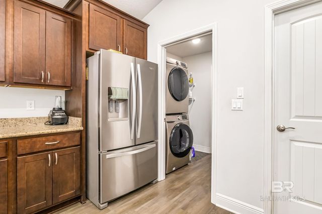 3109 Pine Wood Circle, Lillian, AL 36549