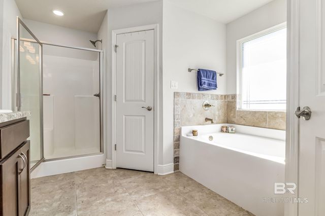 3109 Pine Wood Circle, Lillian, AL 36549