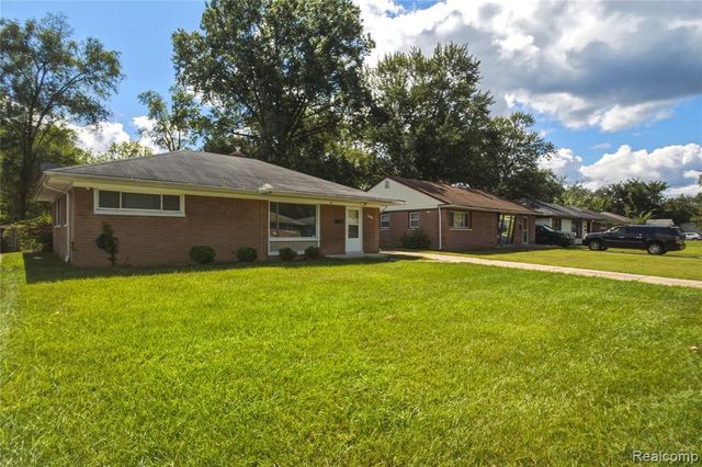 28611 Parkwood Street, Inkster, MI 48141