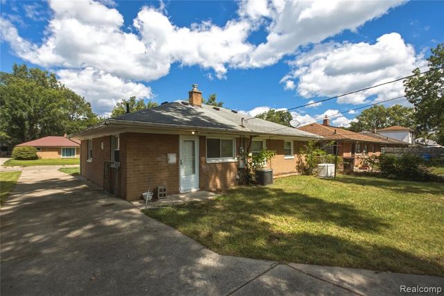 28611 Parkwood Street, Inkster, MI 48141