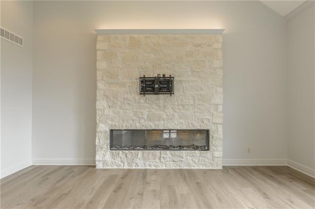 4215 Greystone Drive, St Joseph, MO 64505