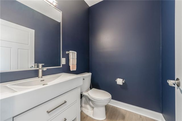 4215 Greystone Drive, St Joseph, MO 64505