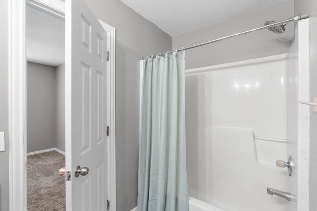 2517 Sunset Drive, Crestview, FL 32536