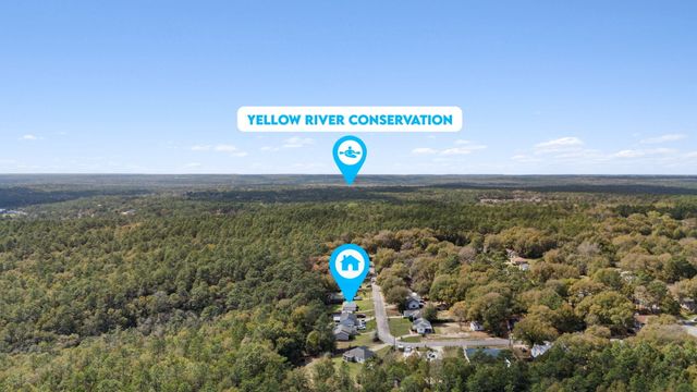 2517 Sunset Drive, Crestview, FL 32536