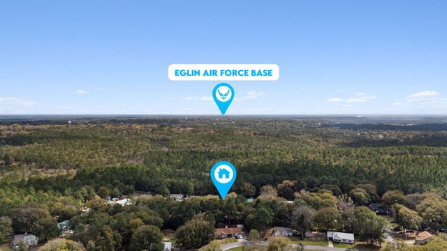 2517 Sunset Drive, Crestview, FL 32536