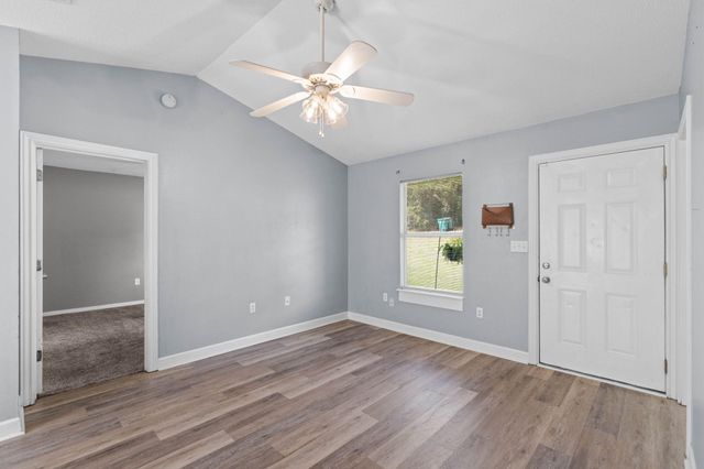 2517 Sunset Drive, Crestview, FL 32536