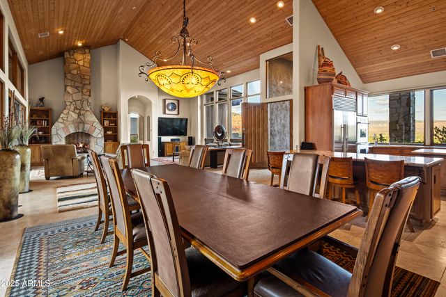 220 CRYSTAL SKY Drive, Sedona, AZ 86351