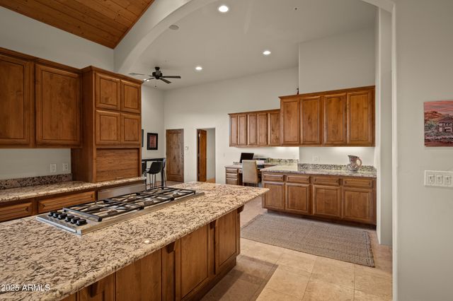 220 CRYSTAL SKY Drive, Sedona, AZ 86351