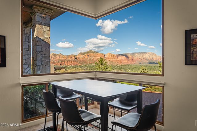 220 CRYSTAL SKY Drive, Sedona, AZ 86351