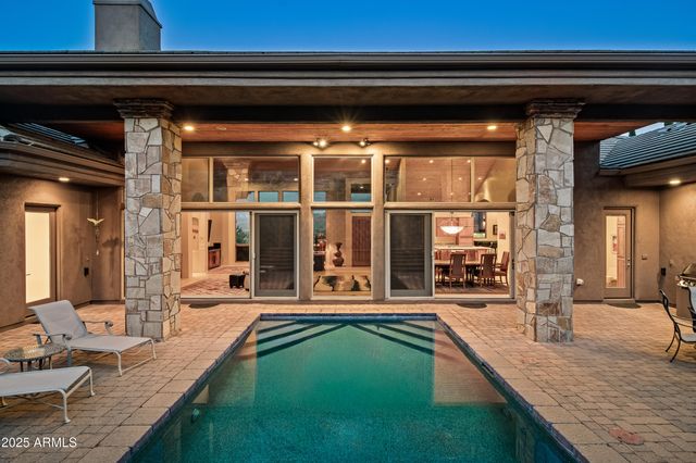 220 CRYSTAL SKY Drive, Sedona, AZ 86351