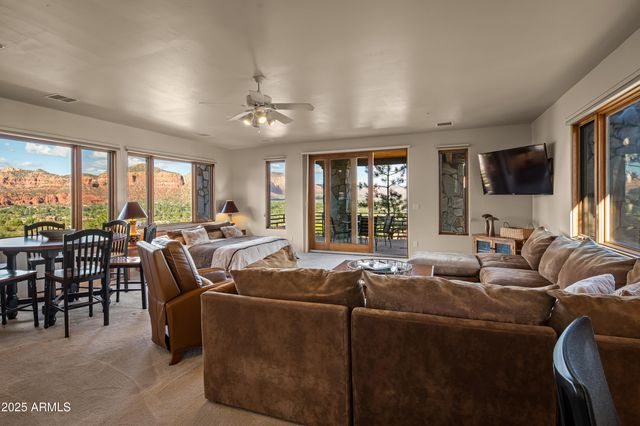 220 CRYSTAL SKY Drive, Sedona, AZ 86351