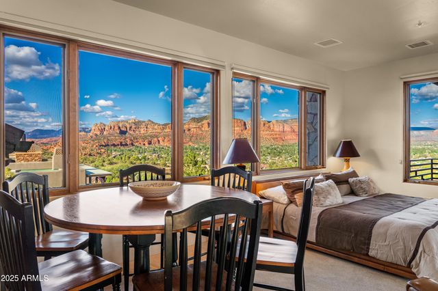 220 CRYSTAL SKY Drive, Sedona, AZ 86351