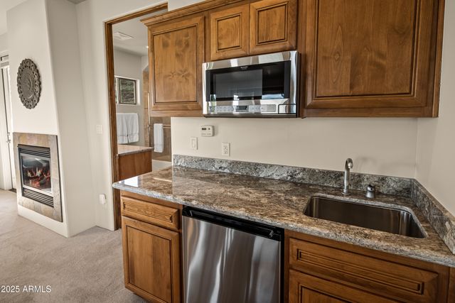 220 CRYSTAL SKY Drive, Sedona, AZ 86351