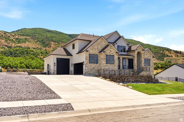 1056 N WIZARD HTS, Kaysville, UT 84037