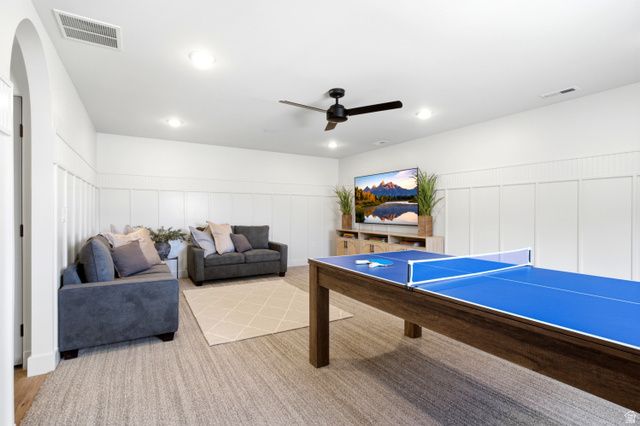 1056 N WIZARD HTS, Kaysville, UT 84037