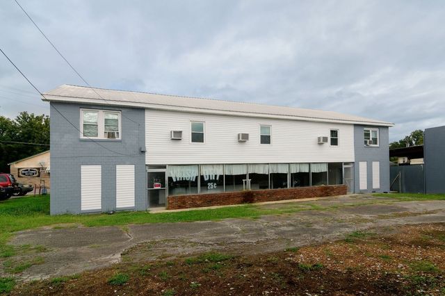 206 Edison St, W, Fayetteville, TN 37334