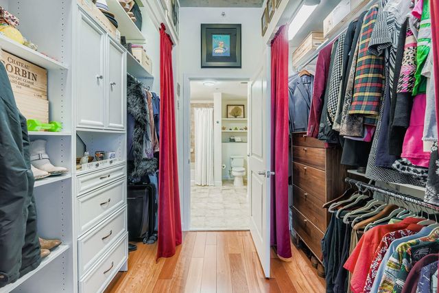 360 Nueces ST 1507, Austin, TX 78701