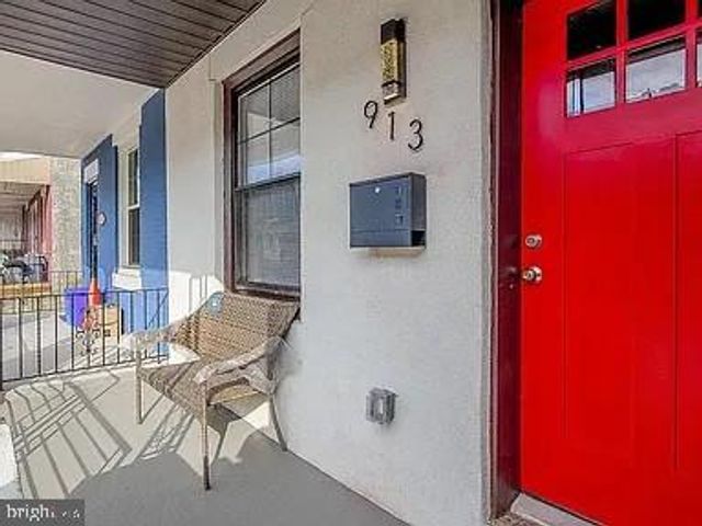 913 S YEWDALL ST, Philadelphia, PA 19143
