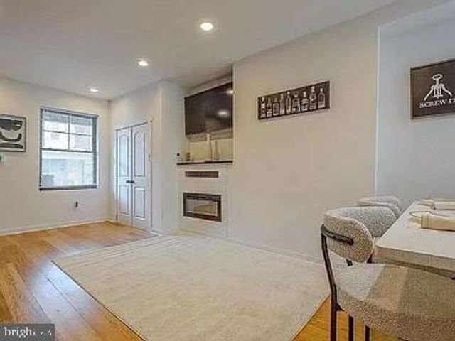 913 S YEWDALL ST, Philadelphia, PA 19143