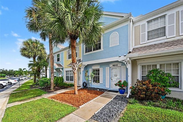 4641 SABAL KEY DRIVE, Bradenton, FL 34203
