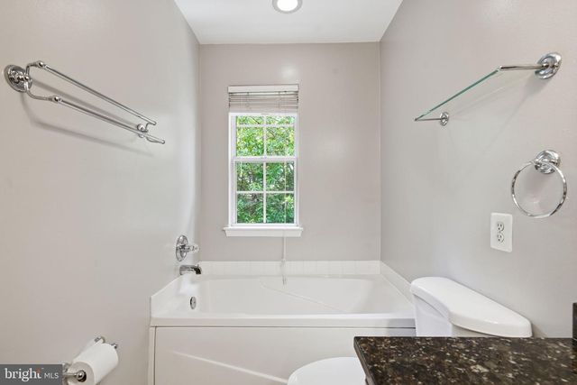 6821 SANCTUARY CT, Elkridge, MD 21075