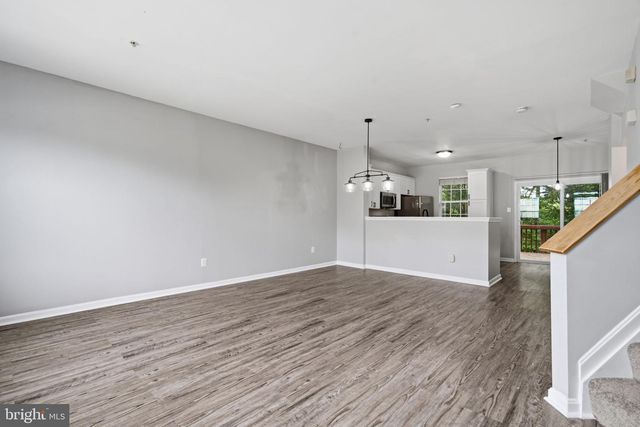 6821 SANCTUARY CT, Elkridge, MD 21075