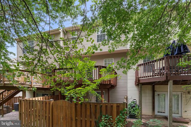 6821 SANCTUARY CT, Elkridge, MD 21075