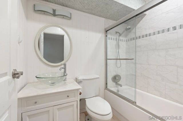 3821 Basilone St 2, San Diego, CA 92110