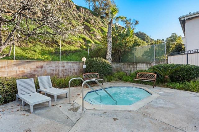 3821 Basilone St 2, San Diego, CA 92110