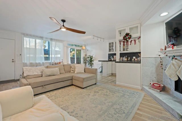 3821 Basilone St 2, San Diego, CA 92110