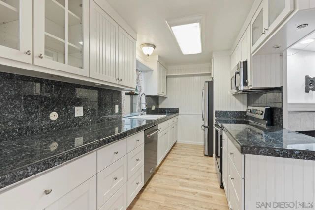 3821 Basilone St 2, San Diego, CA 92110