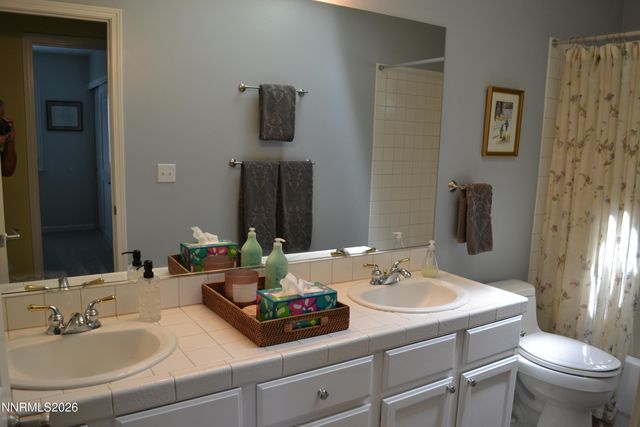 1848 Bougainvillea Drive, Minden, NV 89423