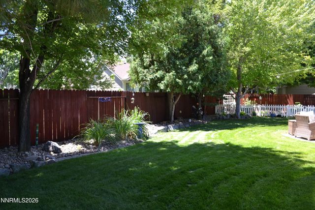 1848 Bougainvillea Drive, Minden, NV 89423